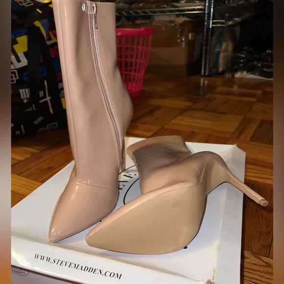 Brand new Steve Madden boots - Picture 2 of 2